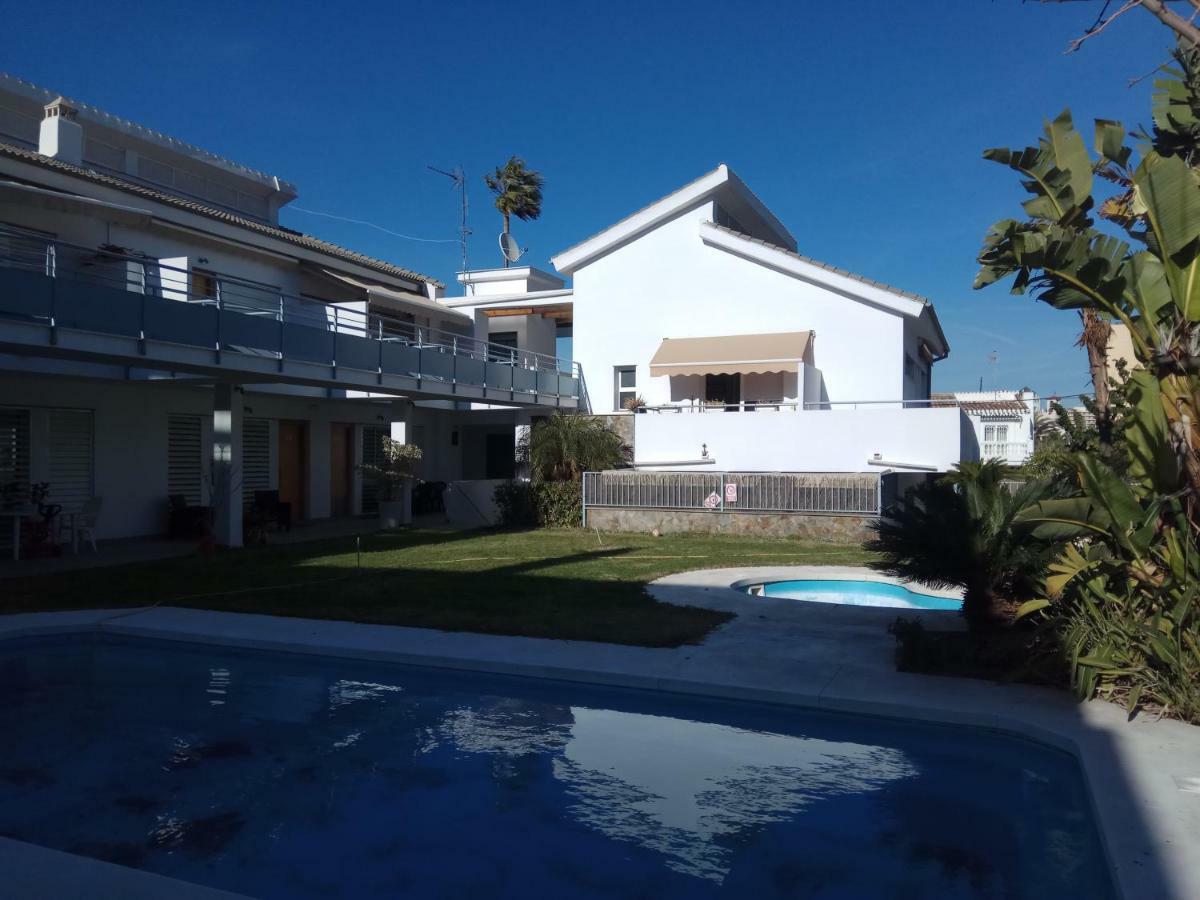 Cozy Loft Torremolinos Apartment Exterior photo